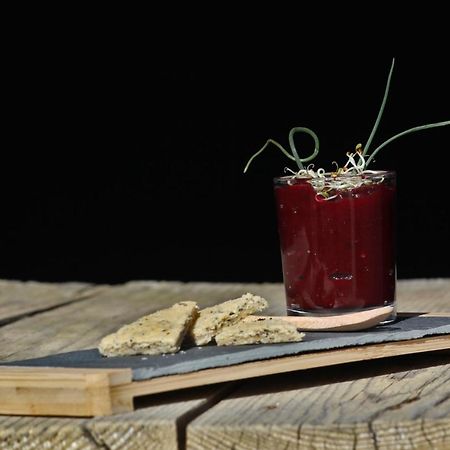 Chambres Et Table D'Hote Le Petit Radis 뤼라크루아오트 외부 사진