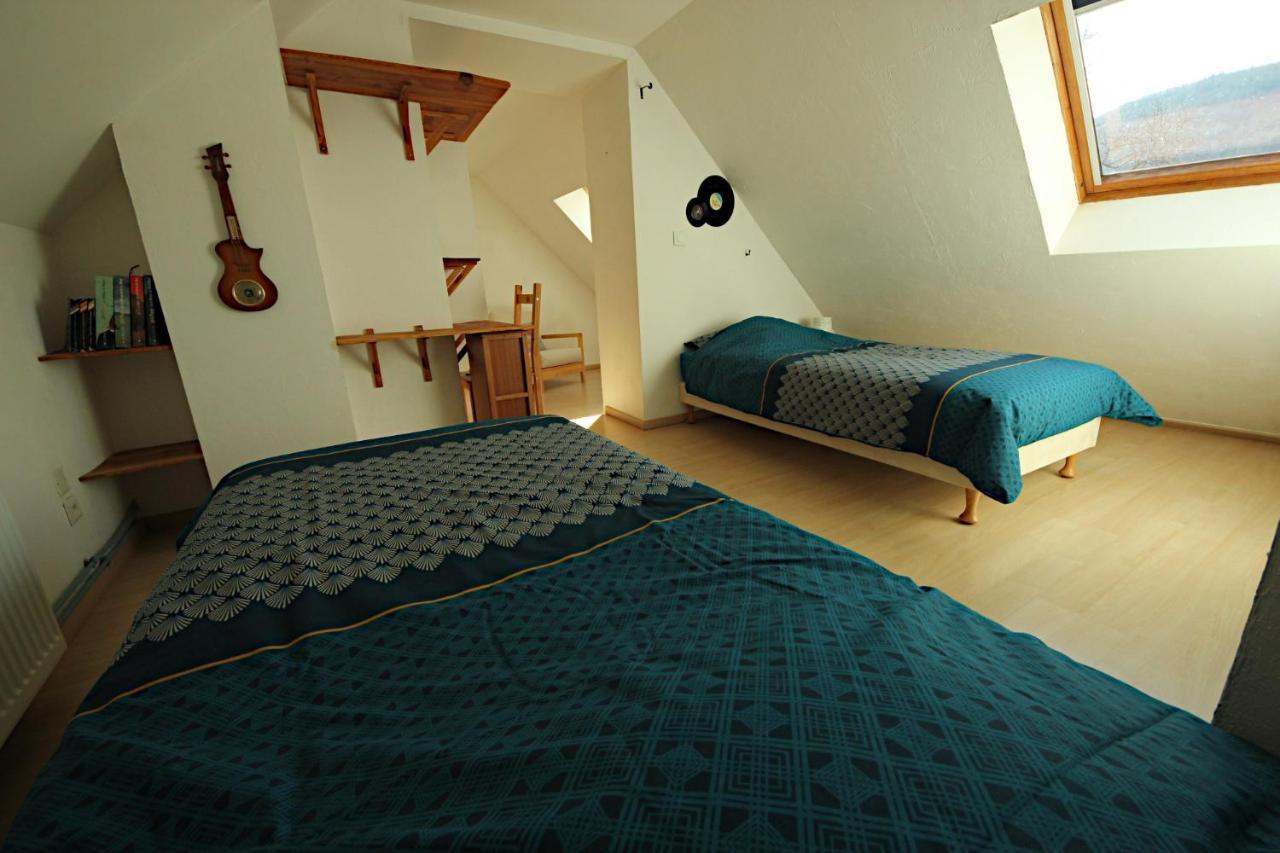 Chambres Et Table D'Hote Le Petit Radis 뤼라크루아오트 외부 사진