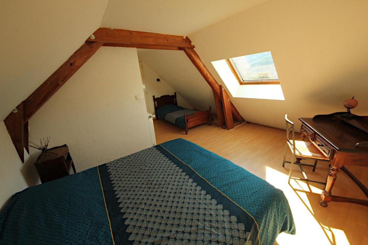 Chambres Et Table D'Hote Le Petit Radis 뤼라크루아오트 외부 사진